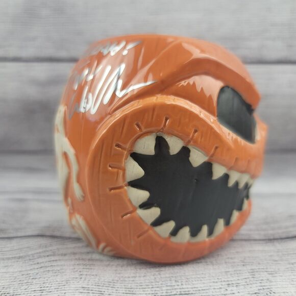Rare DISNEY TRADER SAM'S Mahaloween 2015 Orange JACK SKELLINGTON Tiki Mug Signed - Picture 4 of 8